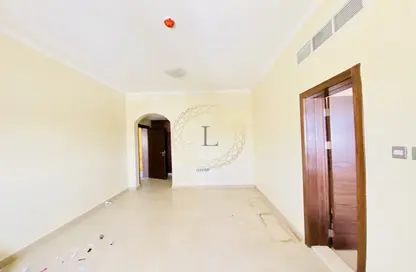 Apartment - 2 Bedrooms - 2 Bathrooms for rent in Al Zaafaran - Al Khabisi - Al Ain