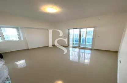 Apartment - 3 Bedrooms - 3 Bathrooms for rent in Manazil Tower 5 - Al Taawun Street - Al Taawun - Sharjah