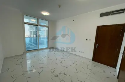 Apartment - 1 Bedroom - 2 Bathrooms for rent in Oasis Tower - Al Rashidiya 1 - Al Rashidiya - Ajman