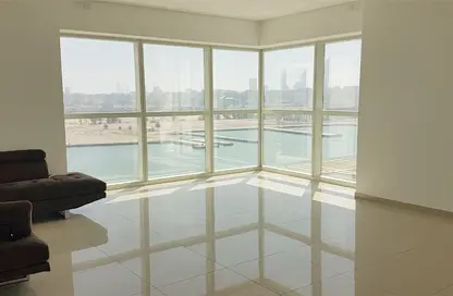 Apartment - 2 Bedrooms - 3 Bathrooms for rent in RAK Tower - Marina Square - Al Reem Island - Abu Dhabi