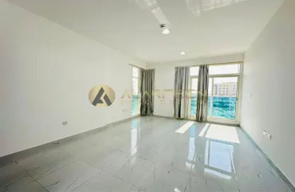 Apartment - 3 Bedrooms - 3 Bathrooms for rent in Daman 1 Building - Dubai South (Dubai World Central) - Dubai