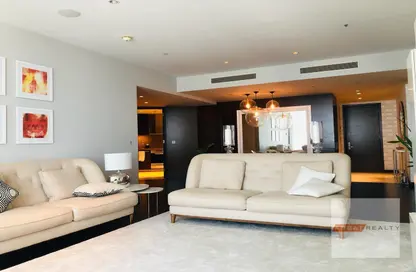 Apartment - 2 Bedrooms - 4 Bathrooms for rent in Burj Khalifa Zone 3 - Burj Khalifa Area - Downtown Dubai - Dubai