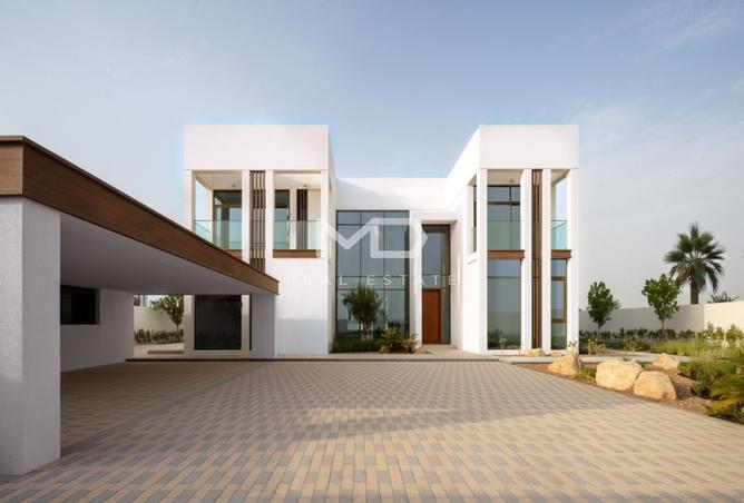 Villa - 5 Bedrooms - 7 Bathrooms for sale in Nad Al Dhabi - Al Jubail Island - Abu Dhabi