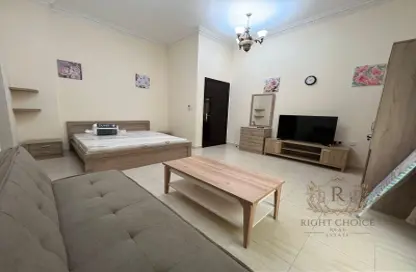 Apartment - 1 Bathroom for rent in C2302 - Khalifa City A - Khalifa City - Abu Dhabi