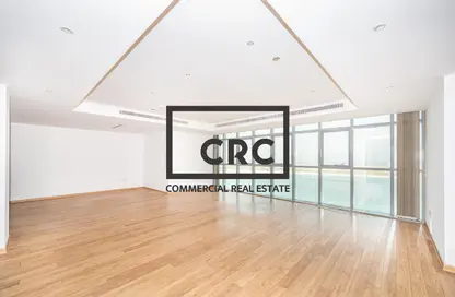 Full Floor - Studio for rent in Corniche Tower - Corniche Road - Abu Dhabi