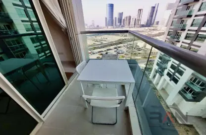 Apartment - 1 Bedroom - 2 Bathrooms for rent in Burooj Views - Marina Square - Al Reem Island - Abu Dhabi