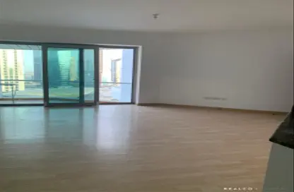 Apartment - 2 Bedrooms - 2 Bathrooms for rent in La Riviera - Dubai Marina - Dubai