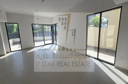 Townhouse - 3 Bedrooms - 4 Bathrooms for sale in Maryam Island - Sharjah