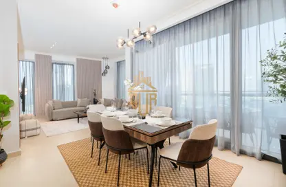 Living / Dining Room image for: Apartment - 3 Bedrooms - 4 Bathrooms for rent in Burj Vista - Downtown Dubai - Dubai, Image 1