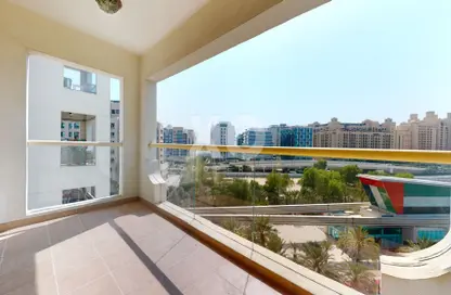 Apartment - 1 Bedroom - 1 Bathroom for rent in Al Tamr - Shoreline Apartments - Palm Jumeirah - Dubai