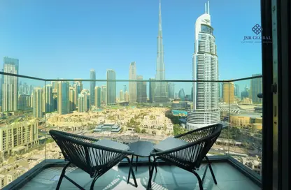 Apartment - 2 Bedrooms - 2 Bathrooms for rent in Burj Royale - Downtown Dubai - Dubai