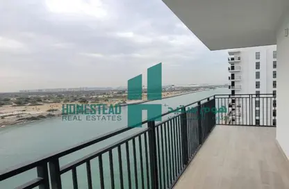 Apartment - 2 Bedrooms - 3 Bathrooms for sale in Waters Edge - Yas Island - Abu Dhabi