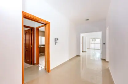 Villa - 6 Bedrooms - 5 Bathrooms for rent in Al Nahyan Villa Compound - Al Nahyan Camp - Abu Dhabi