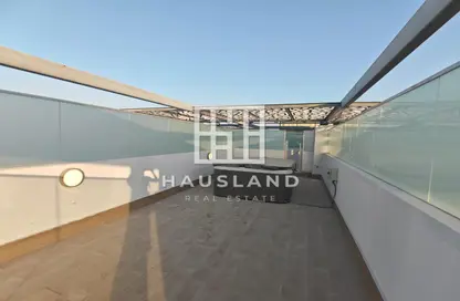 Duplex - 2 Bedrooms - 3 Bathrooms for rent in Oasis 1 - Oasis Residences - Masdar City - Abu Dhabi