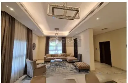 Apartment - 5 Bedrooms - 6 Bathrooms for sale in Sharjah Garden City - Sharjah