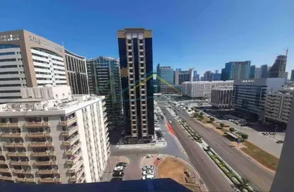 Apartment - 3 Bedrooms - 3 Bathrooms for rent in Tourist Club Area - Abu Dhabi