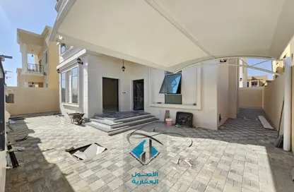 Villa - 4 Bedrooms - 7 Bathrooms for sale in Al Helio 2 - Al Helio - Ajman