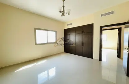 Apartment - 2 Bedrooms - 2 Bathrooms for rent in Al Khair Building - Dubai Silicon Oasis - Dubai