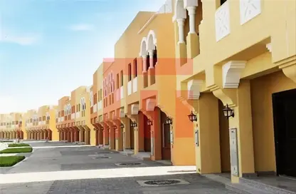 Villa - 2 Bedrooms - 4 Bathrooms for sale in Hydra Village - Abu Dhabi