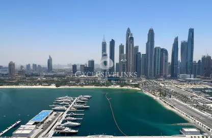 Apartment - 2 Bedrooms - 3 Bathrooms for sale in Marina Vista - EMAAR Beachfront - Dubai Harbour - Dubai