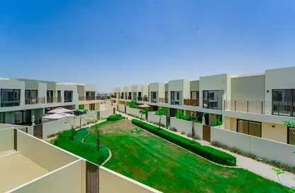 Townhouse - 3 Bedrooms - 4 Bathrooms for sale in Parkside 2 - EMAAR South - Dubai South (Dubai World Central) - Dubai