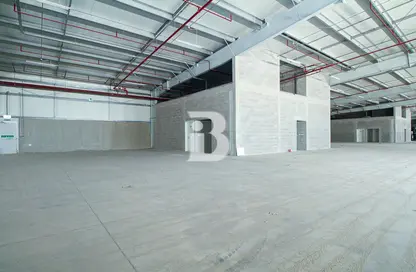 Warehouse - Studio for rent in Al Markaz Industrial Development - Al Dhafrah - Abu Dhabi