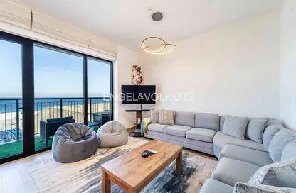 Apartment - 2 Bedrooms - 3 Bathrooms for sale in Le Pont - La Mer - Jumeirah - Dubai