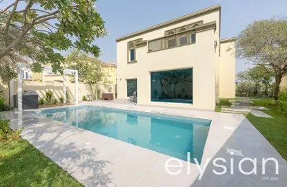 Villa - 3 Bedrooms - 4 Bathrooms for sale in Jumeirah Park Homes - Jumeirah Park - Dubai