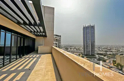 Apartment - 2 Bedrooms - 3 Bathrooms for sale in Vida Residence 1 - Vida Residence - The Hills - Dubai