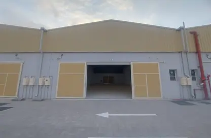 Warehouse - Studio - 1 Bathroom for rent in Wadi AL AIN 1 - Al Noud - Al Ain