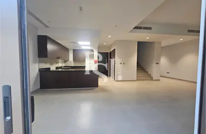 Townhouse - 3 Bedrooms - 4 Bathrooms for rent in Bloom Living - Zayed City (Khalifa City C) - Khalifa City - Abu Dhabi