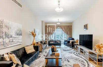 Apartment - 2 Bedrooms - 2 Bathrooms for rent in Olympic Park 3 - Olympic Park Towers - Dubai Sports City - Dubai