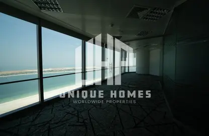 Office Space - Studio - 2 Bathrooms for rent in Landmark Tower - Corniche Road - Abu Dhabi