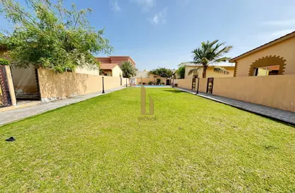 Villa - 3 Bedrooms - 3 Bathrooms for rent in Umm Suqeim 2 Villas - Umm Suqeim 2 - Umm Suqeim - Dubai