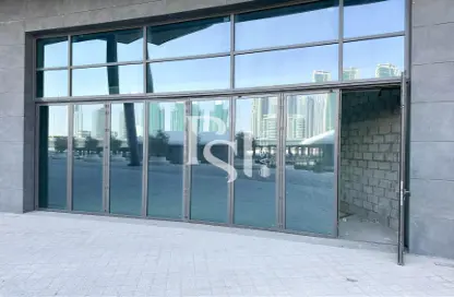 Retail - Studio for rent in Water Front Tower A - Waterfront Residential Towers - Tourist Club Area - Abu Dhabi