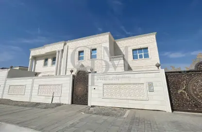 Villa - 5 Bedrooms - 7 Bathrooms for sale in Madinat Al Riyad - Abu Dhabi