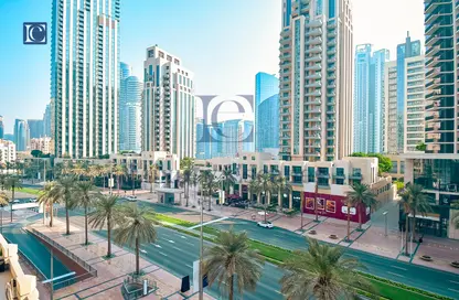 Apartment - 3 Bedrooms - 4 Bathrooms for sale in 29 Burj Boulevard Podium - 29 Burj Boulevard - Downtown Dubai - Dubai