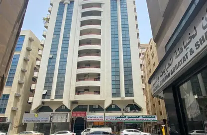 Apartment - 2 Bedrooms - 2 Bathrooms for rent in Al Ateek Tower 1 - Al Shuwaiheen - Sharjah