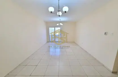 Apartment - 1 Bedroom - 2 Bathrooms for rent in Al Nahda Residential Complex - Al Nahda - Sharjah