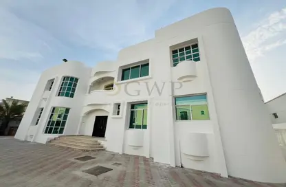 Villa - 5 Bedrooms - 7 Bathrooms for rent in Al Garhoud Villas - Al Garhoud - Dubai