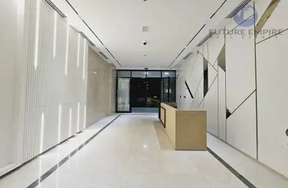 Apartment - 2 Bedrooms - 3 Bathrooms for rent in Ayesha Tower - Al Jaddaf - Dubai