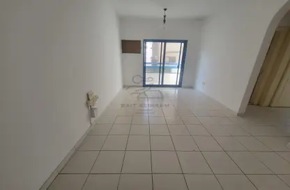 Apartment - 2 Bedrooms - 2 Bathrooms for rent in Rolla Area - Sharjah