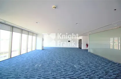 Office Space - Studio for rent in Standard Chartered bank - Downtown Dubai - Dubai