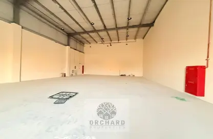 Warehouse - Studio - 2 Bathrooms for rent in Al Sajaa S - Al Sajaa - Sharjah