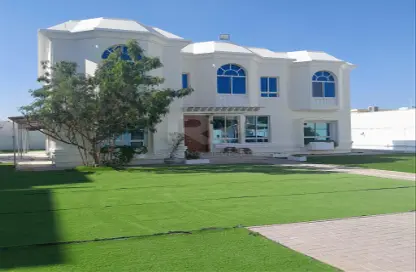 Villa - 5 Bedrooms for rent in Al Barsha 2 - Al Barsha - Dubai