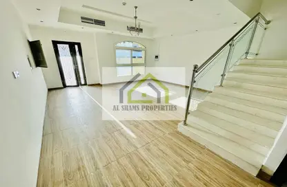 Villa - 3 Bedrooms - 4 Bathrooms for rent in District 11D - Jumeirah Village Circle - Dubai