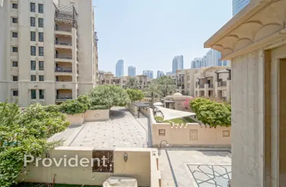 Apartment - 2 Bedrooms - 3 Bathrooms for sale in Zanzebeel 3 - Zanzebeel - Old Town - Dubai