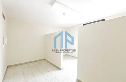 Labor Camp - Studio for rent in Dubai Investment Park (DIP) - Dubai