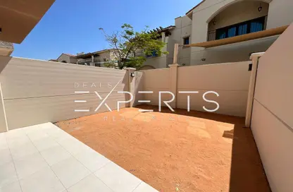 Townhouse - 3 Bedrooms - 4 Bathrooms for sale in Aldhay at Bloom Gardens - Bloom Gardens - Al Salam Street - Abu Dhabi