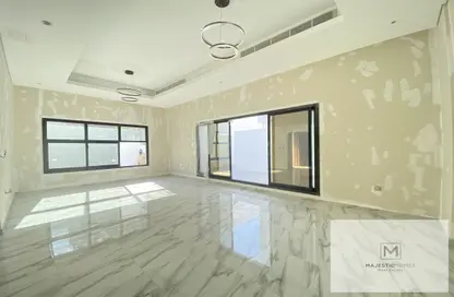 Villa - 3 Bedrooms - 4 Bathrooms for rent in Mirdif 35 - Mushraif - Mirdif - Dubai